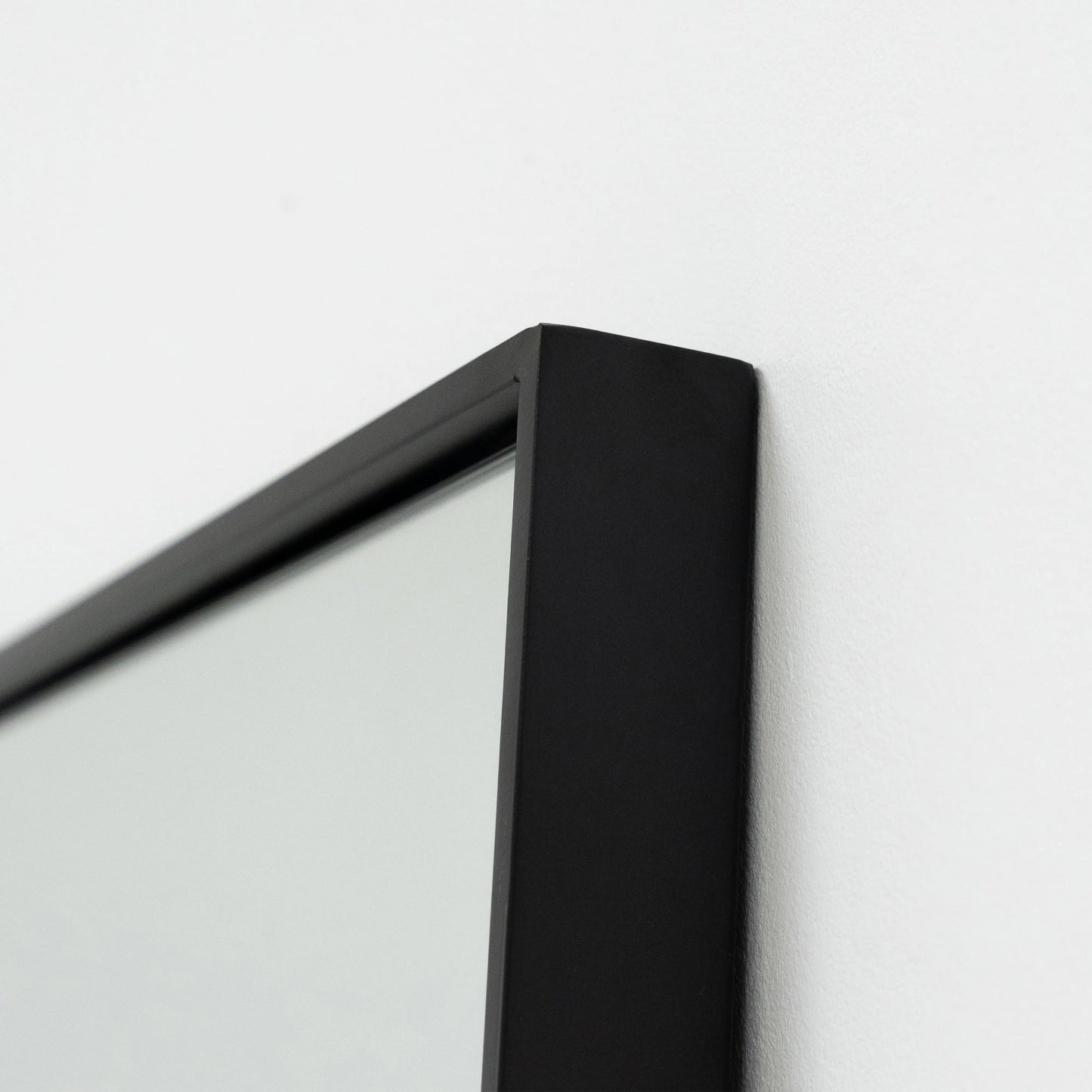 Theo Modern Industrial Full-Length Mirror - Matte Black Metal Frame (200 x 100 cm) Spiegel Weltt