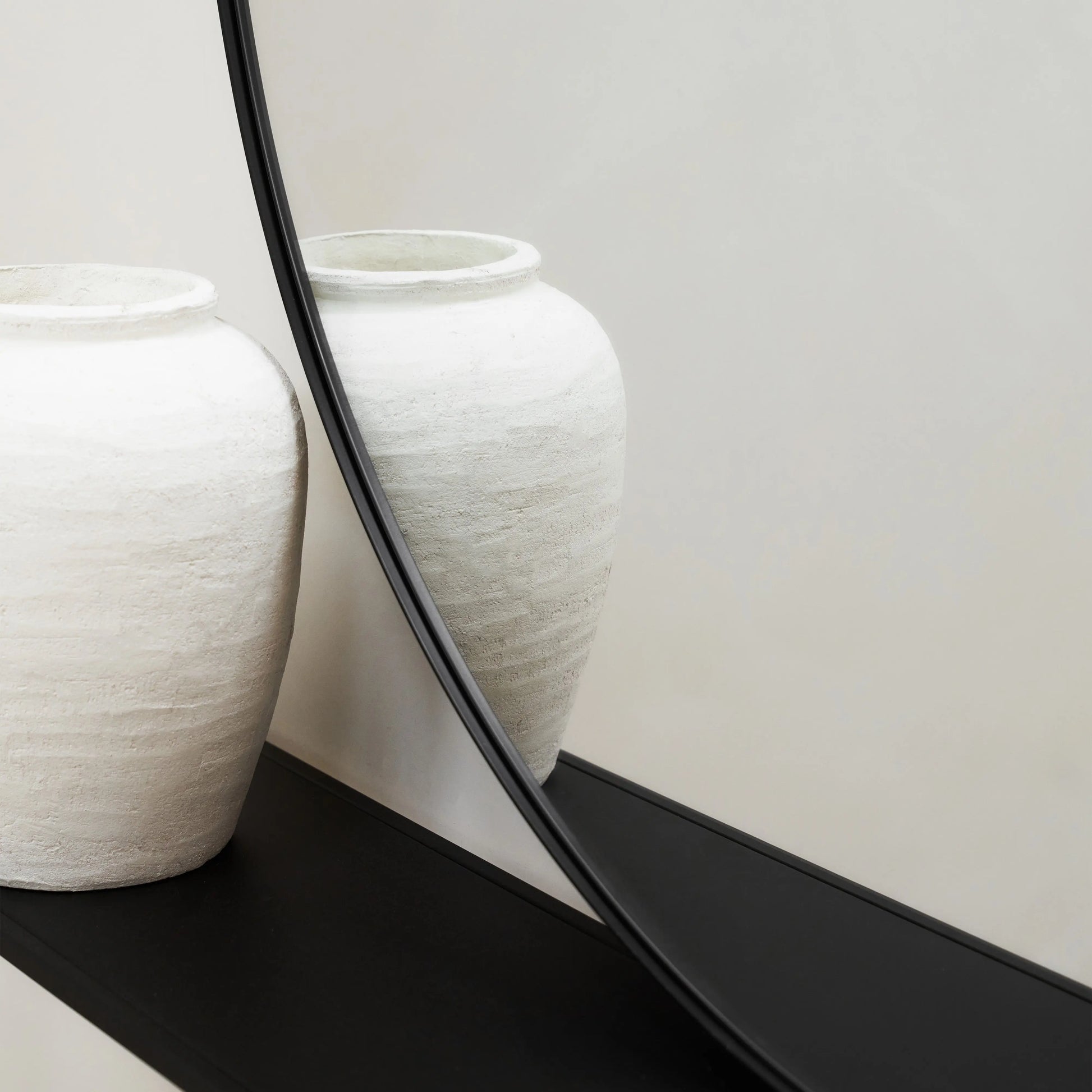 Theo Round Wall Mirror - 120cm Matte Black Metal Industrial Minimalist Design Spiegel Weltt