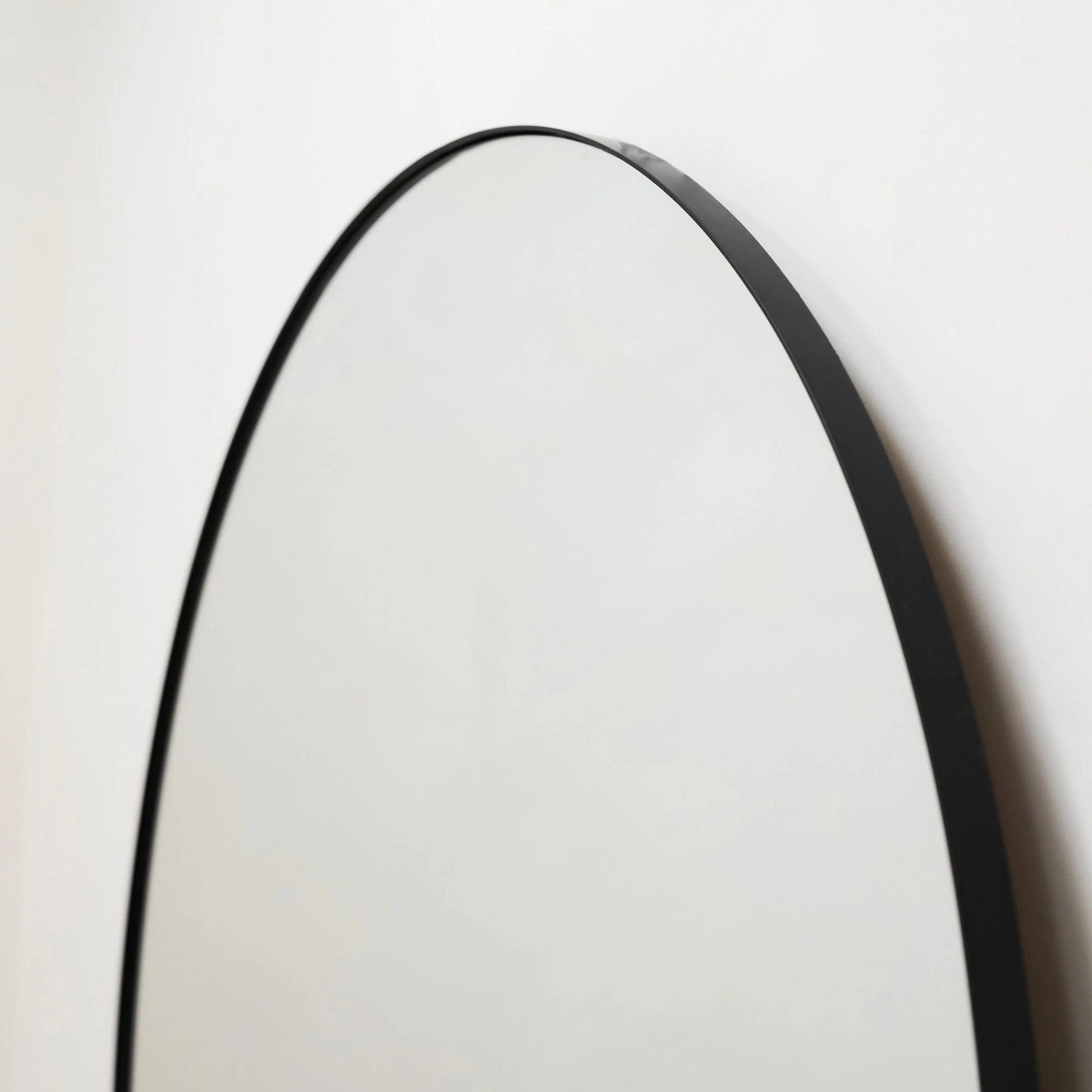Theo Round Wall Mirror - 120cm Matte Black Metal Industrial Minimalist Design Spiegel Weltt