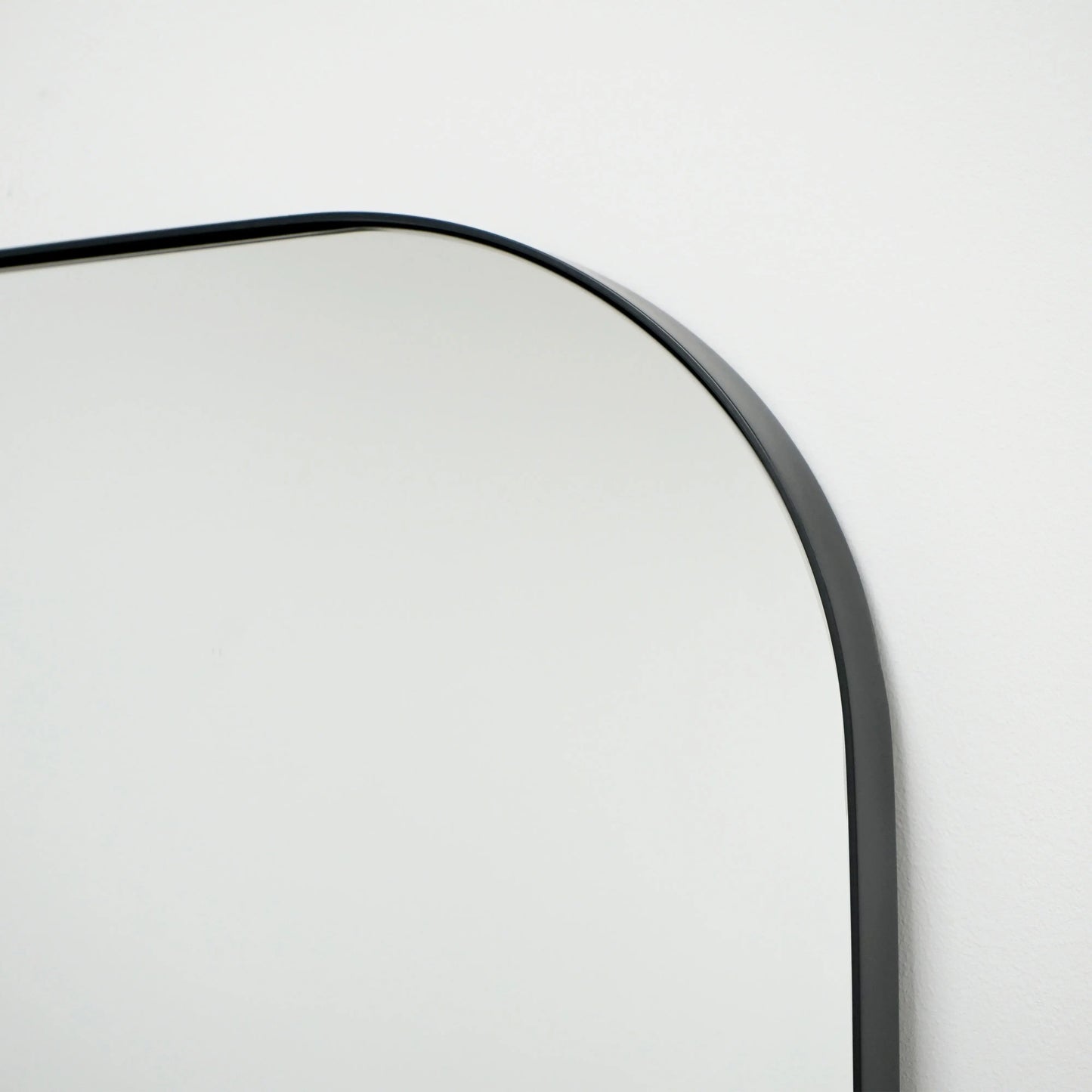 Theo XXL Arched Floor Mirror - Matte Black Metal Frame - 200 x 120 cm Spiegel Weltt